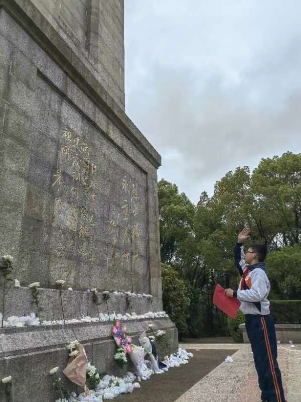 2bd6c85fd3875f9651e8e0d928d1b678.jpg 248977172.jpg